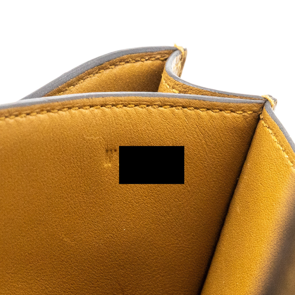Hermes Mini Constance Chèvre Mysore Kraft GHW