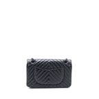 CHANEL 2.55 REISSUE SMALL DOUBLE FLAP BAG CHEVRON AGED CALFSKIN BLACK WITH BLACK HARDWARE