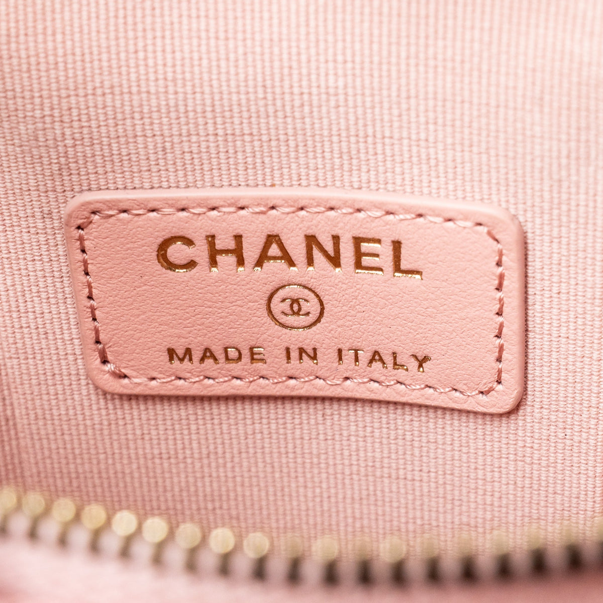 Chanel mini long vanity case with chain caviar pink LGHW