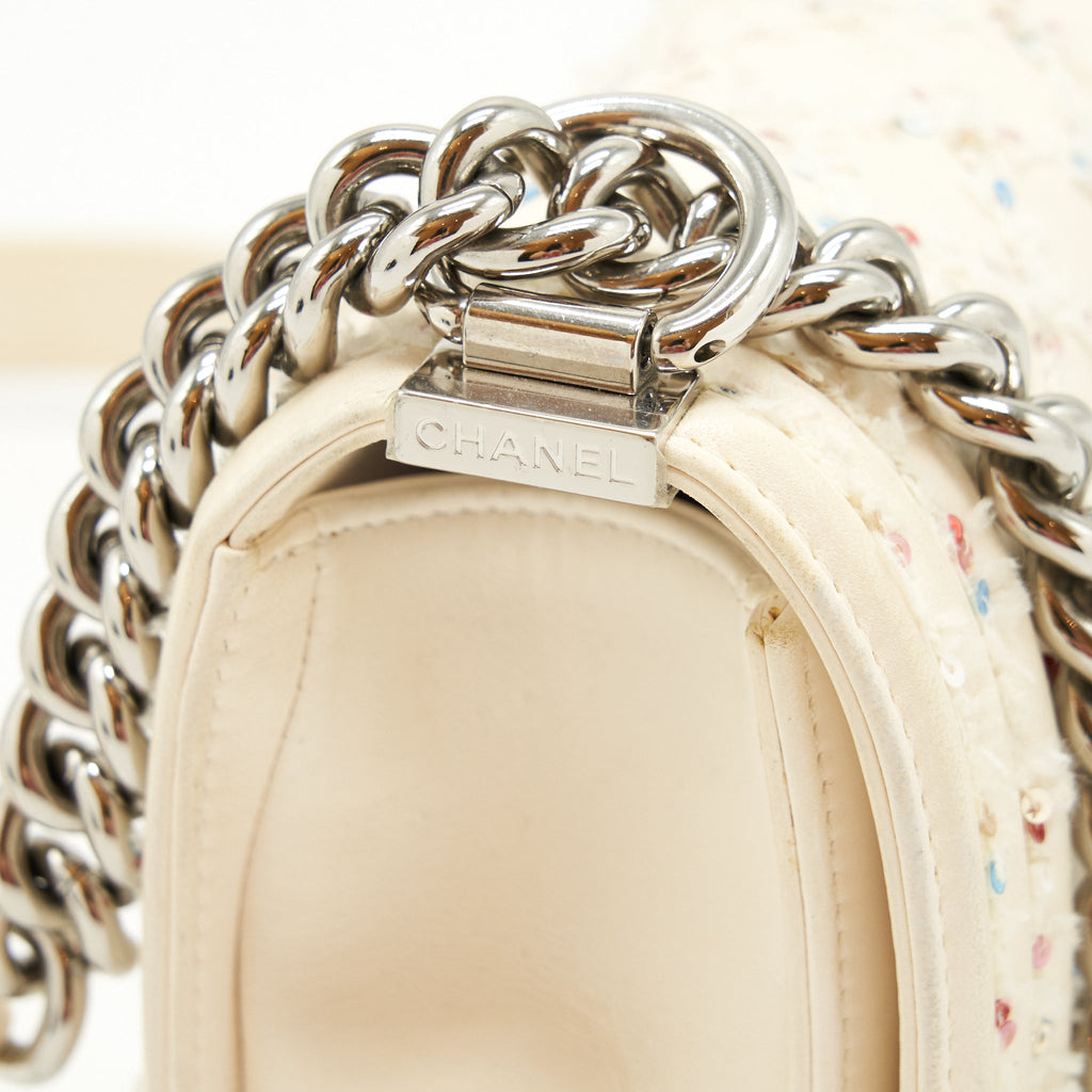CHANEL SMALL BOY BAG LIMITED WHITE SHW