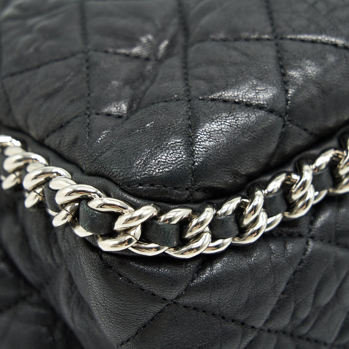 CHANEL QUILTED LEATHER WITH CHAIN SHOULDER BAG XL BLACK SHW