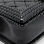 CHANEL MEDIUM BOY BAG CALFSKIN BLACK RUTHENIUM SHW