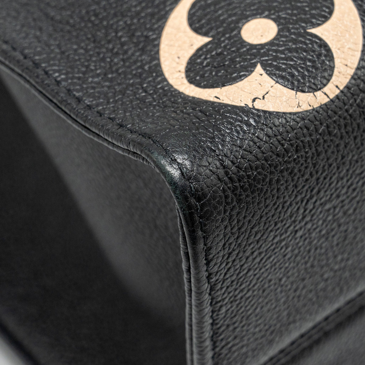 LOUIS VUITTON ONTHEGO MM BICOLOUR MONOGRAM EMPREINTE BLACK / BEIGE GHW