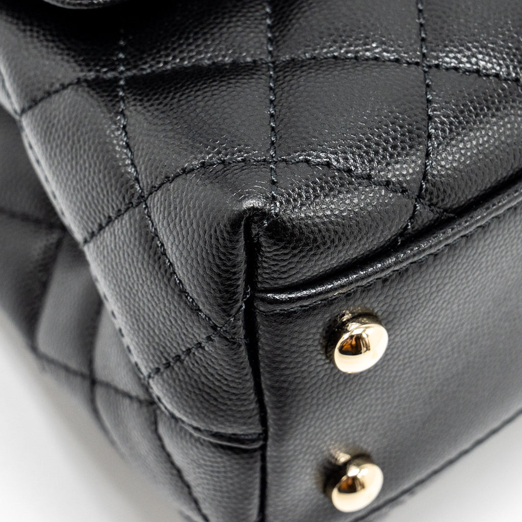 CHANEL SMALL COCO HANDLE WITH LIZARD EMBOSSED HANDLE CAVIAR BLACK LGHW (MICROCHIP)