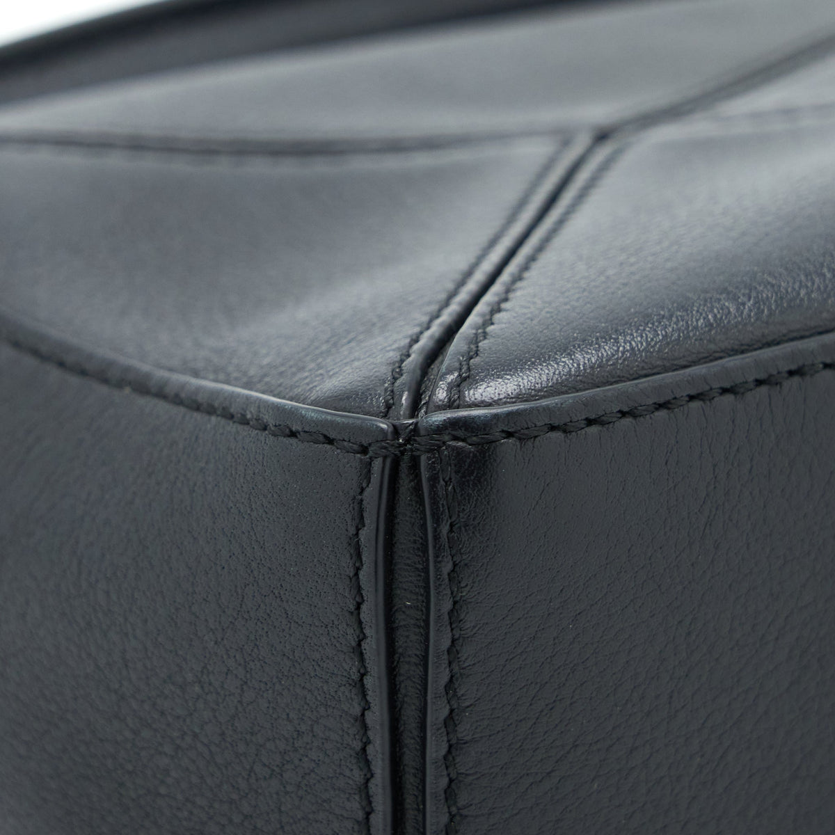 LOEWE MINI PUZZLE CALFSKIN BLACK SHW