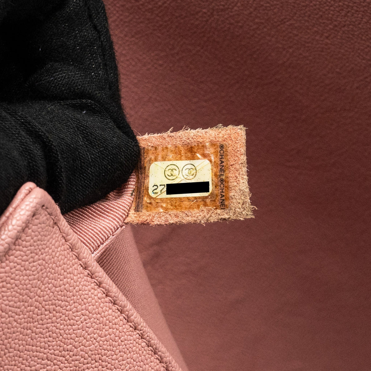 CHANEL MEDIUM BOY BAG CAVIAR PINK LGHW