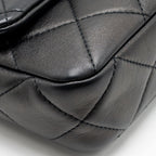 Chanel 23A Detailed Chain CC Flap Bag Lambskin Black GHW (Microchip)