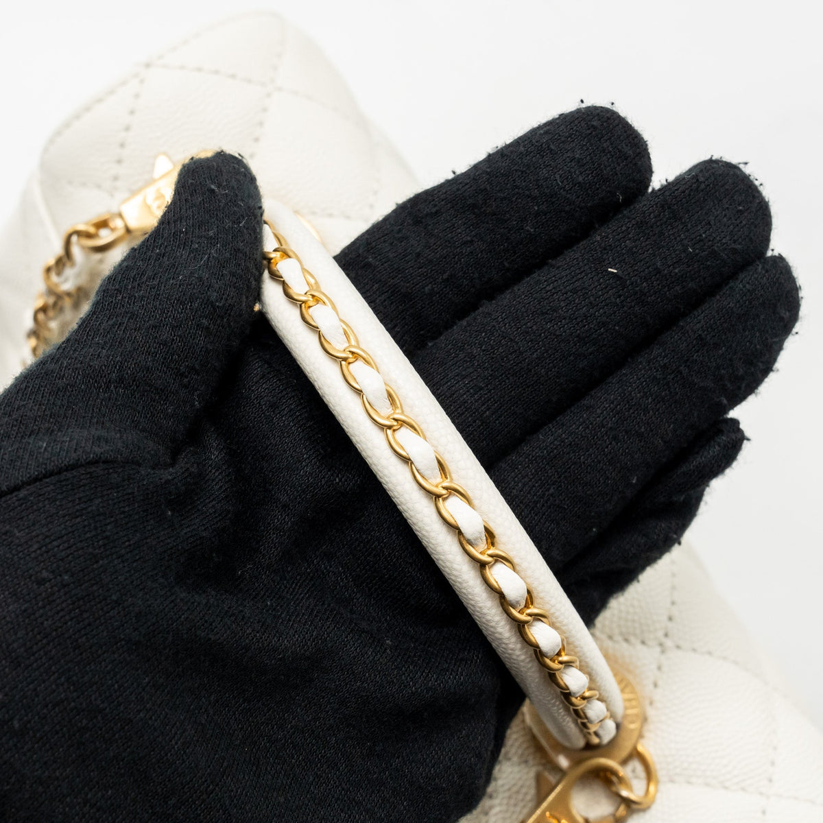 CHANEL DETAILED TOP HANDLE SMALL COCO HANDLE CAVIAR WHITE GHW (MICROCHIP)