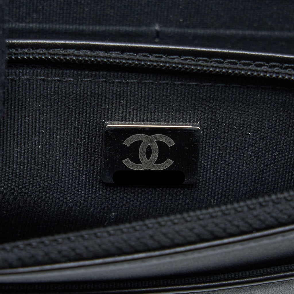 CHANEL BOY WALLET ON CHAIN CAVIAR BLACK RUTHENIUM HARDWARE (MICROCHIP)