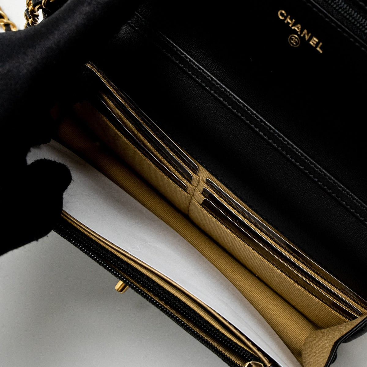 CHANEL PEARL CRUSH WALLET ON CHAIN LAMBSKIN BLACK GHW (MICROCHIP)