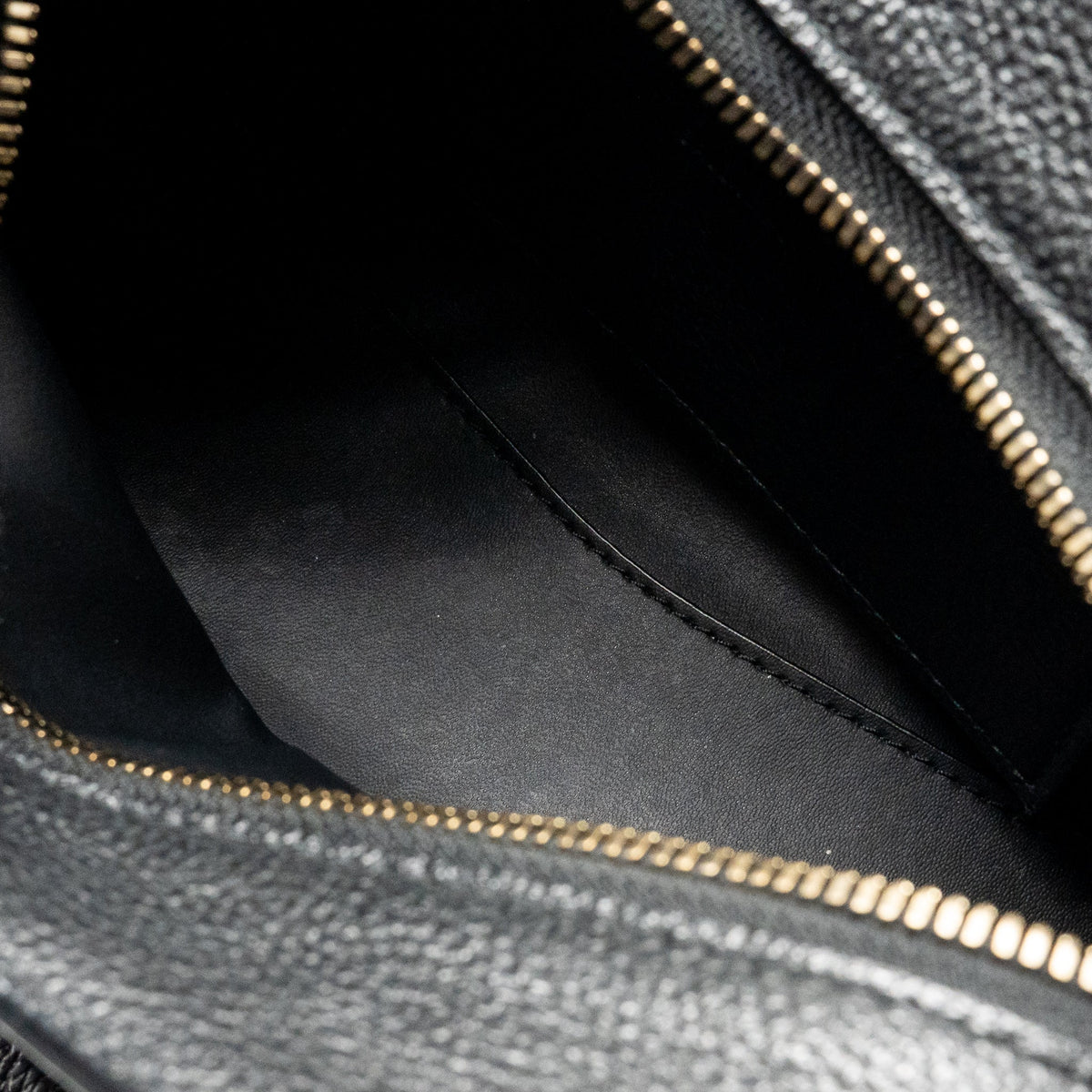 Balenciaga Neo Classic City Bag Grained Calfskin Black GHW