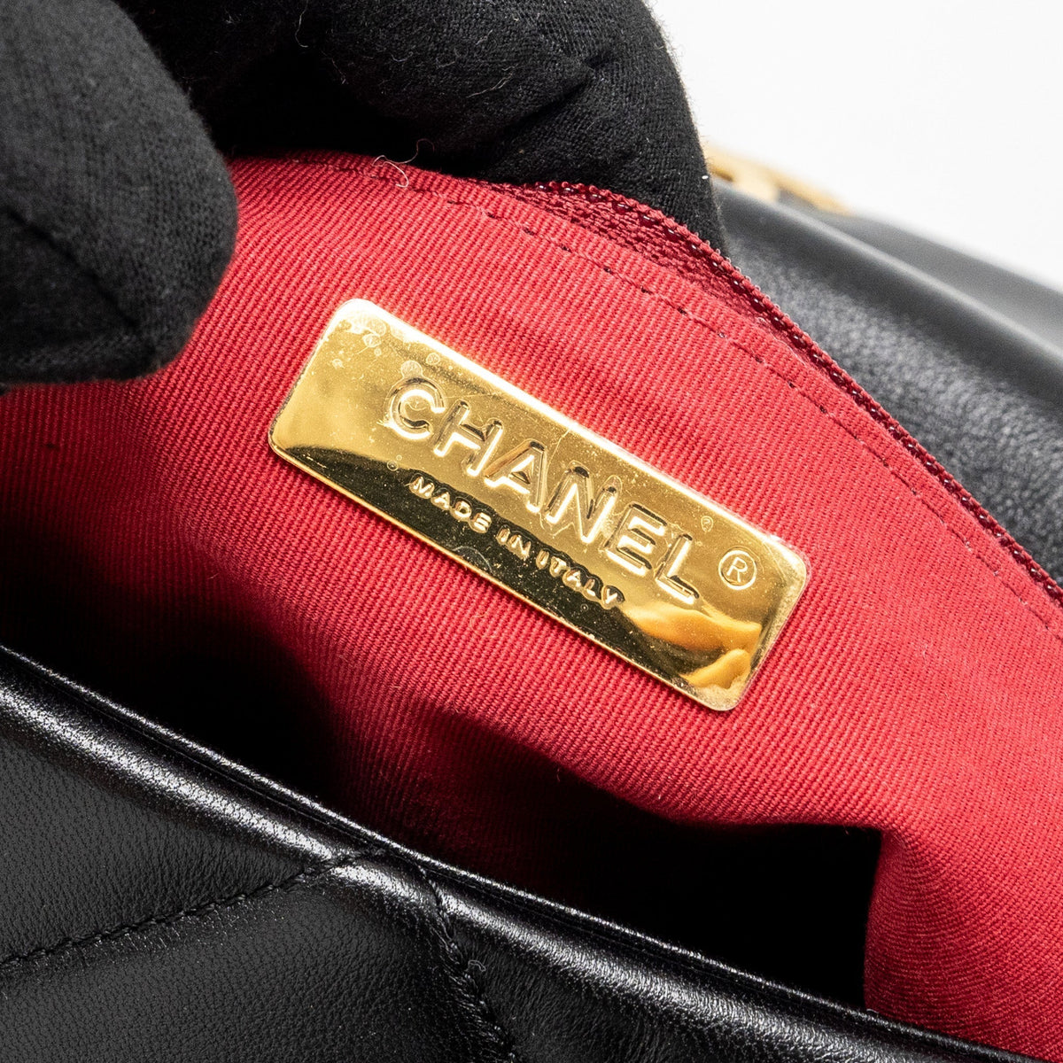 CHANEL MEDIUM 19 BAG LAMBSKIN BLACK MULTICOLOURED HARDWARE(MICROCHIP)
