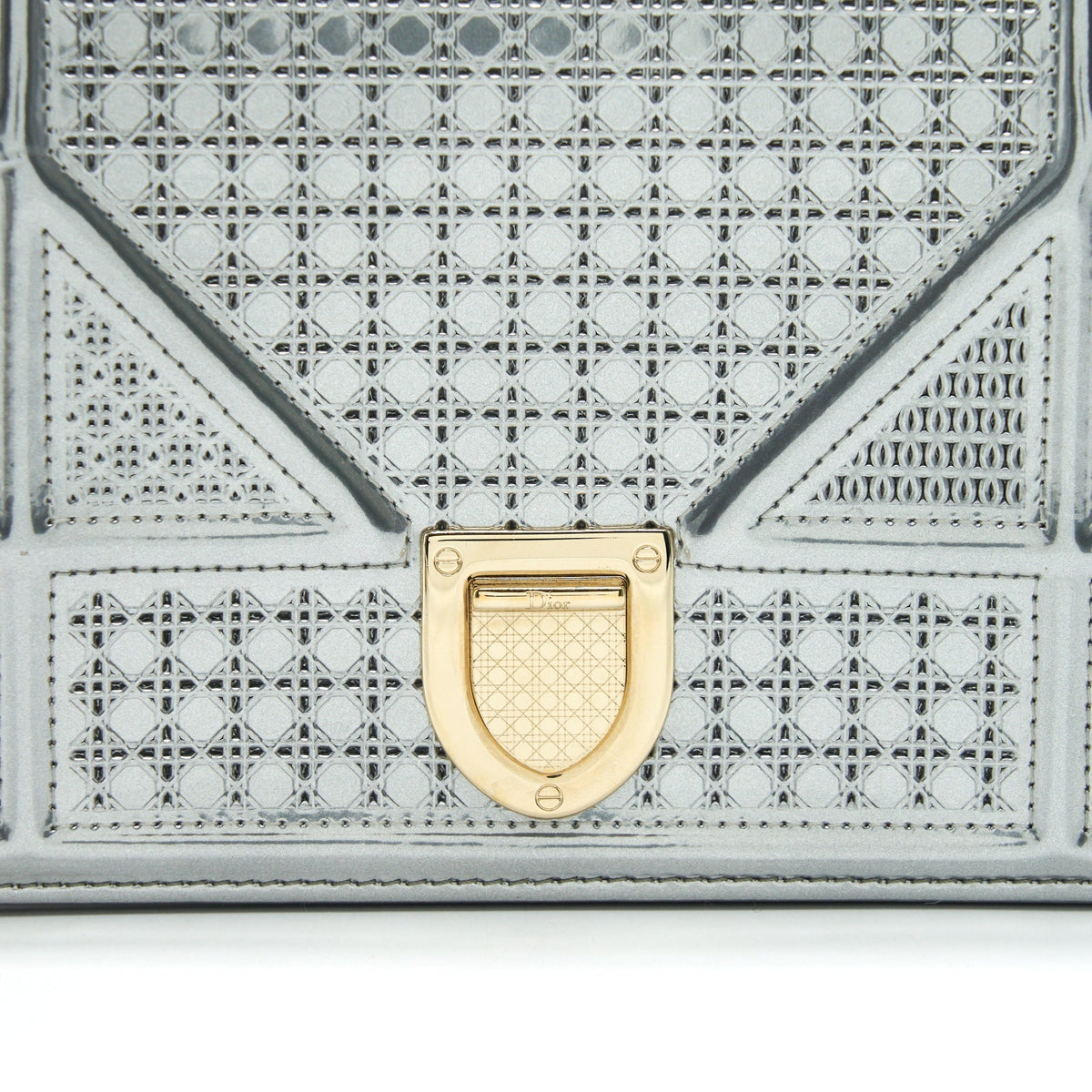 DIOR DIORAMA WALLET ON CHAIN IN METALLIC SILVER GHW