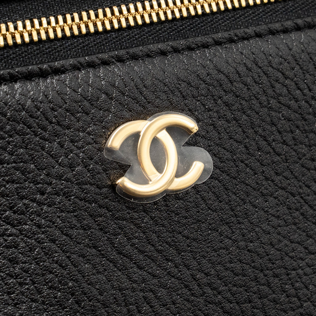Chanel 26A CC Vanity with Chain Grained Calfskin Black GHW (Microchip)