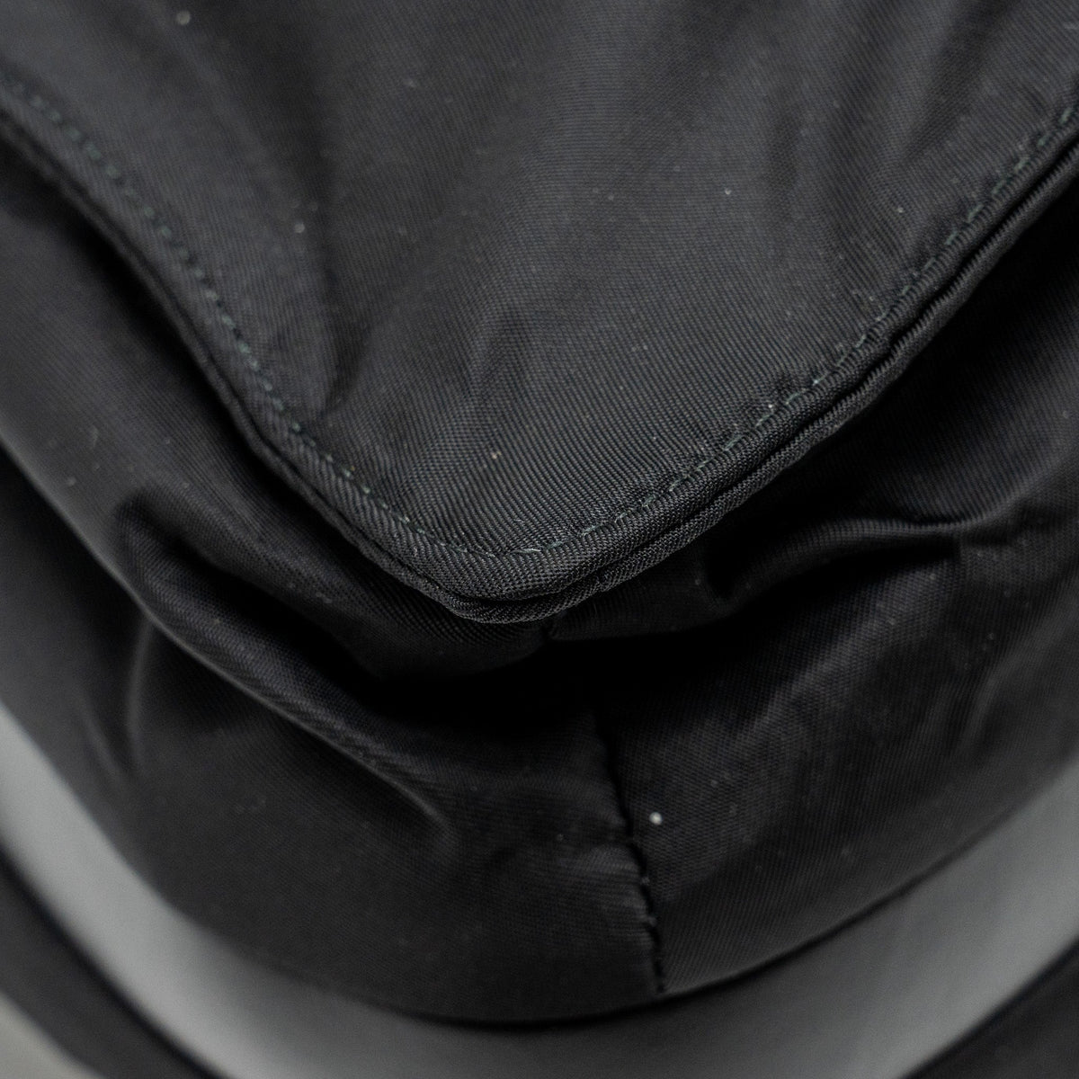 PRADA PADDED RE-NYLON SHOULDER BAG BLACK SHW