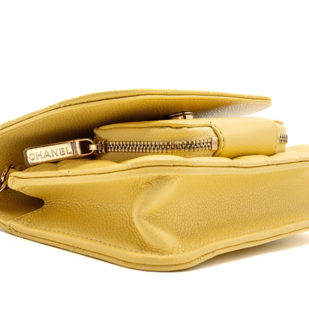 CHANEL MINI BUSINESS AFFINITY WALLET ON CHAIN CAVIAR YELLOW LGHW (MICROCHIP)