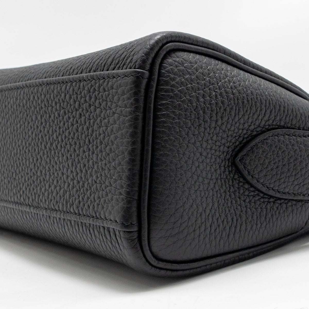 Hermes Kelly Messenger PM Bag Togo Black SHW