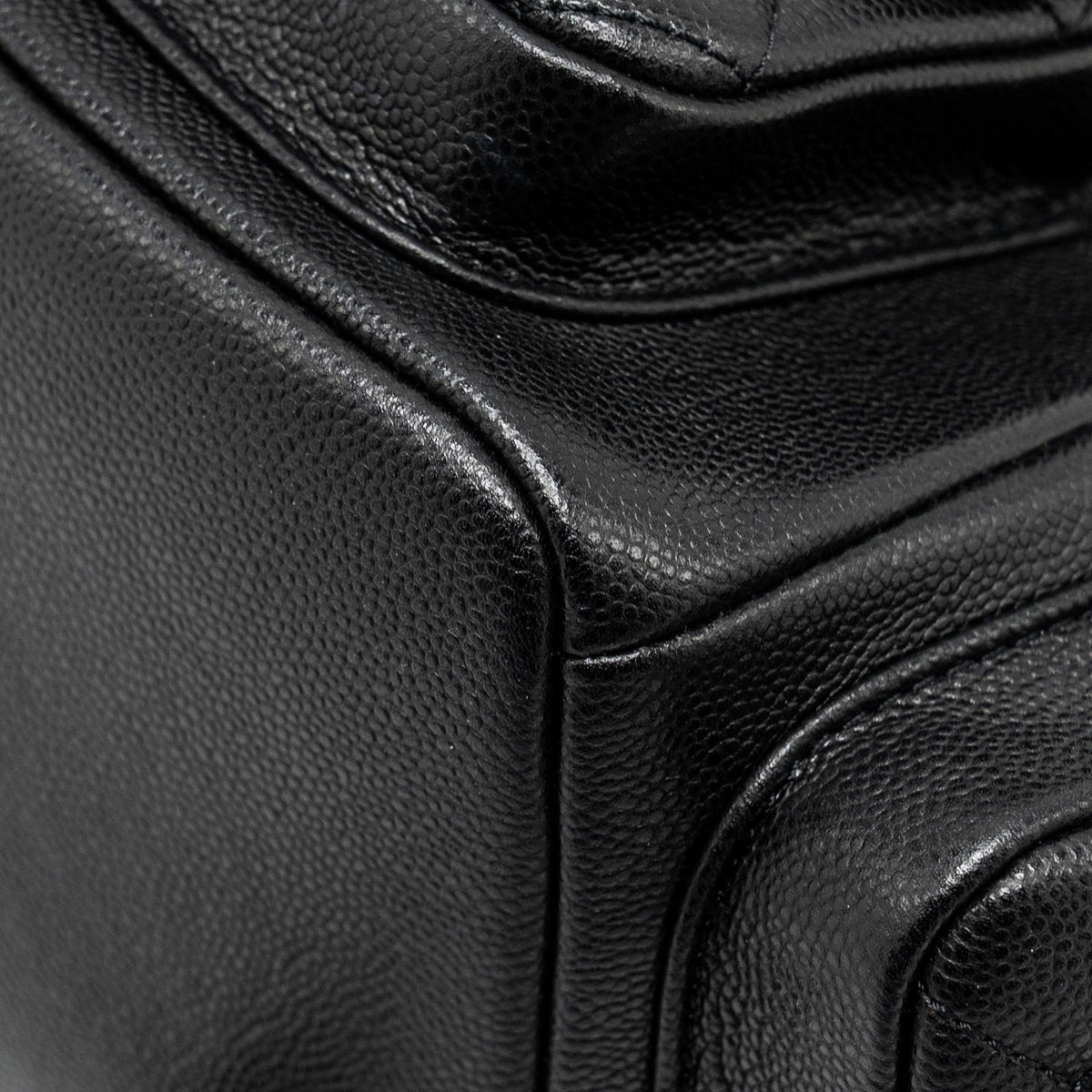 CHANEL TRIPLE POCKET BACKPACK CAVIAR BLACK LGHW (MICROCHIP)