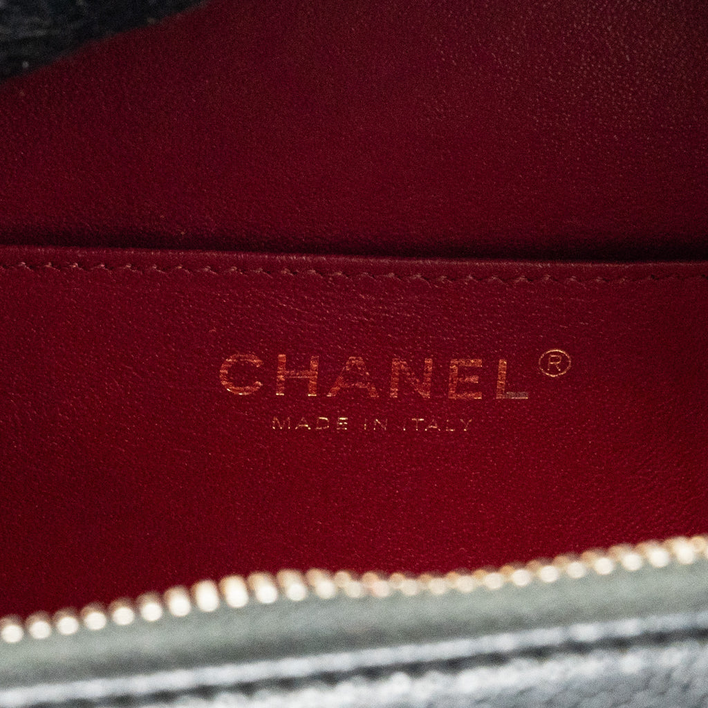 CHANEL FILIGREE VERTICAL VANITY CASE CAVIAR BLACK GHW