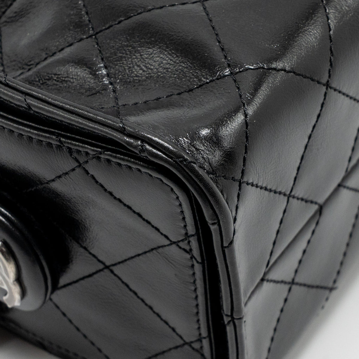 CHANEL MINI 25 BAG AGED CALFSKIN BLACK MULTICOLOUR HARDWARE (MICROCHIP)