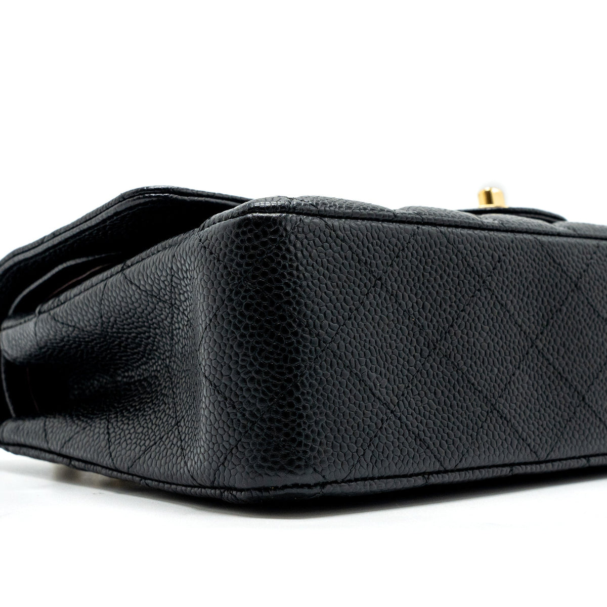 CHANEL MEDIUM CLASSIC DOUBLE FLAP BAG CAVIAR BLACK GHW