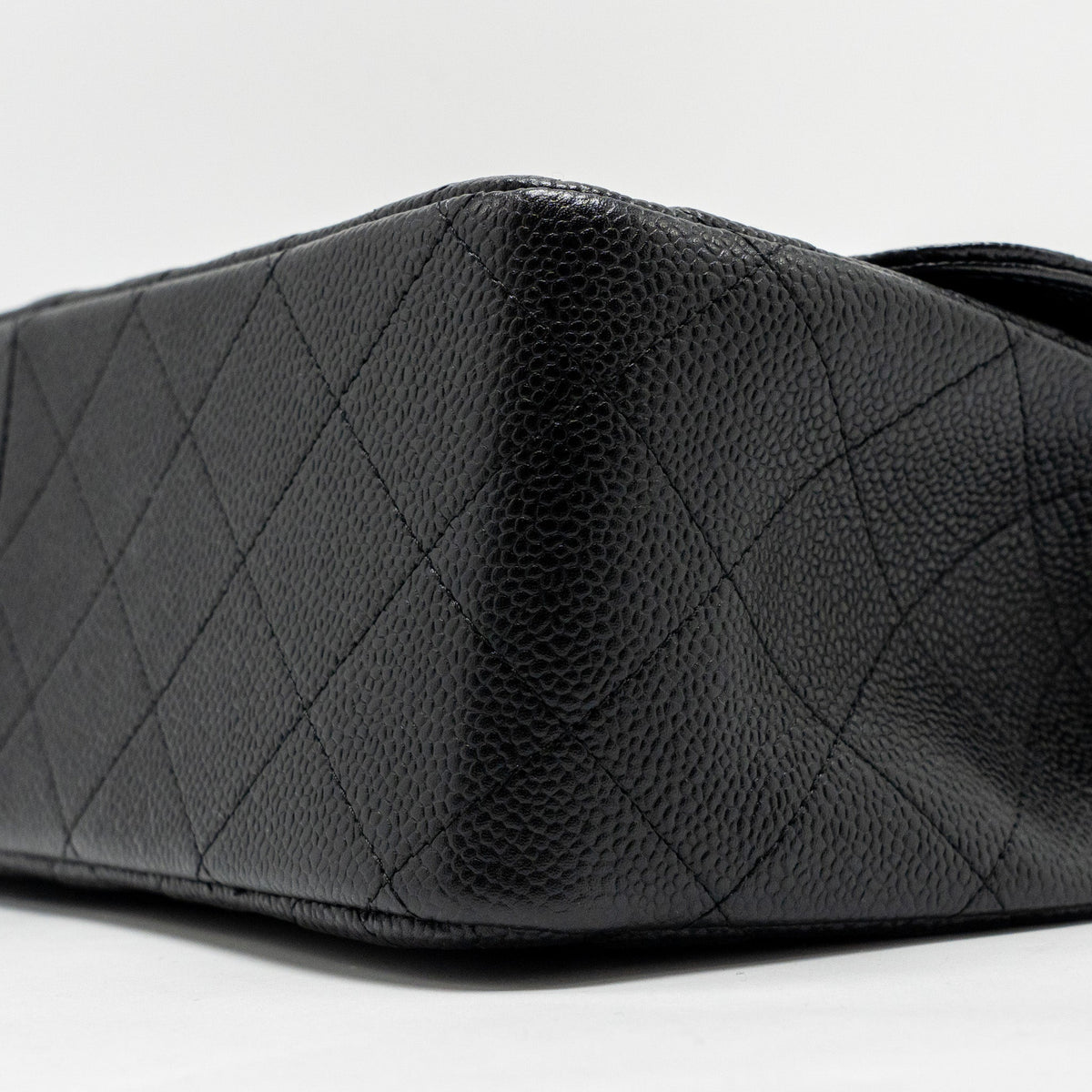 CHANEL JUMBO CLASSIC DOUBLE FLAP BAG CAVIAR BLACK GHW