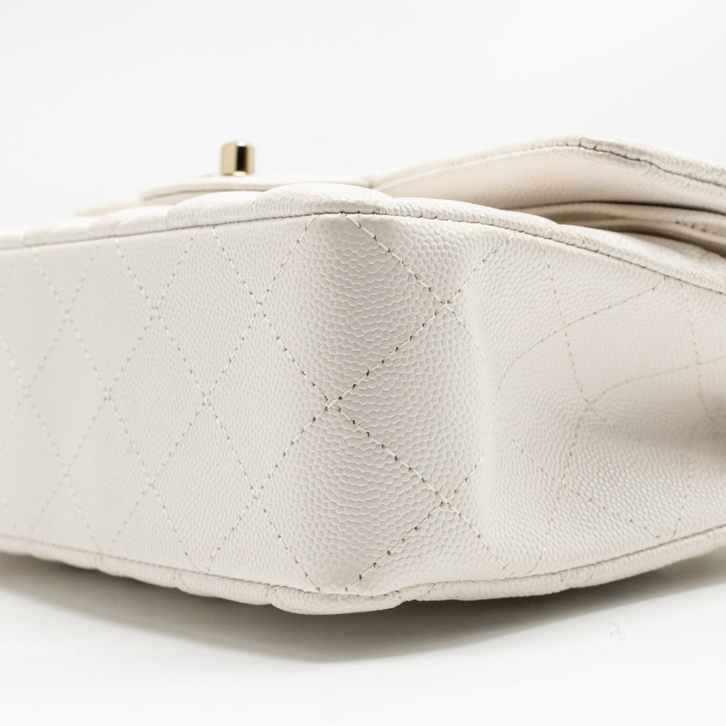 CHANEL SMALL CLASSIC DOUBLE FLAP BAG CAVIAR WHITE LGHW (MICROCHIP)