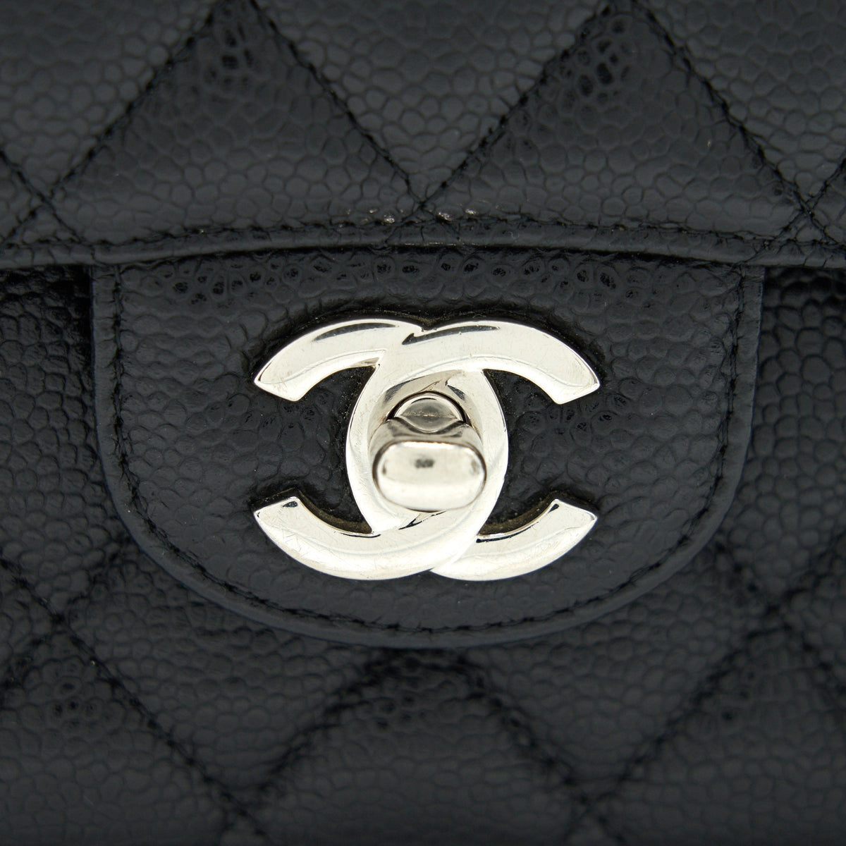 CHANEL MEDIUM CLASSIC DOUBLE FLAP CAVIER SHW