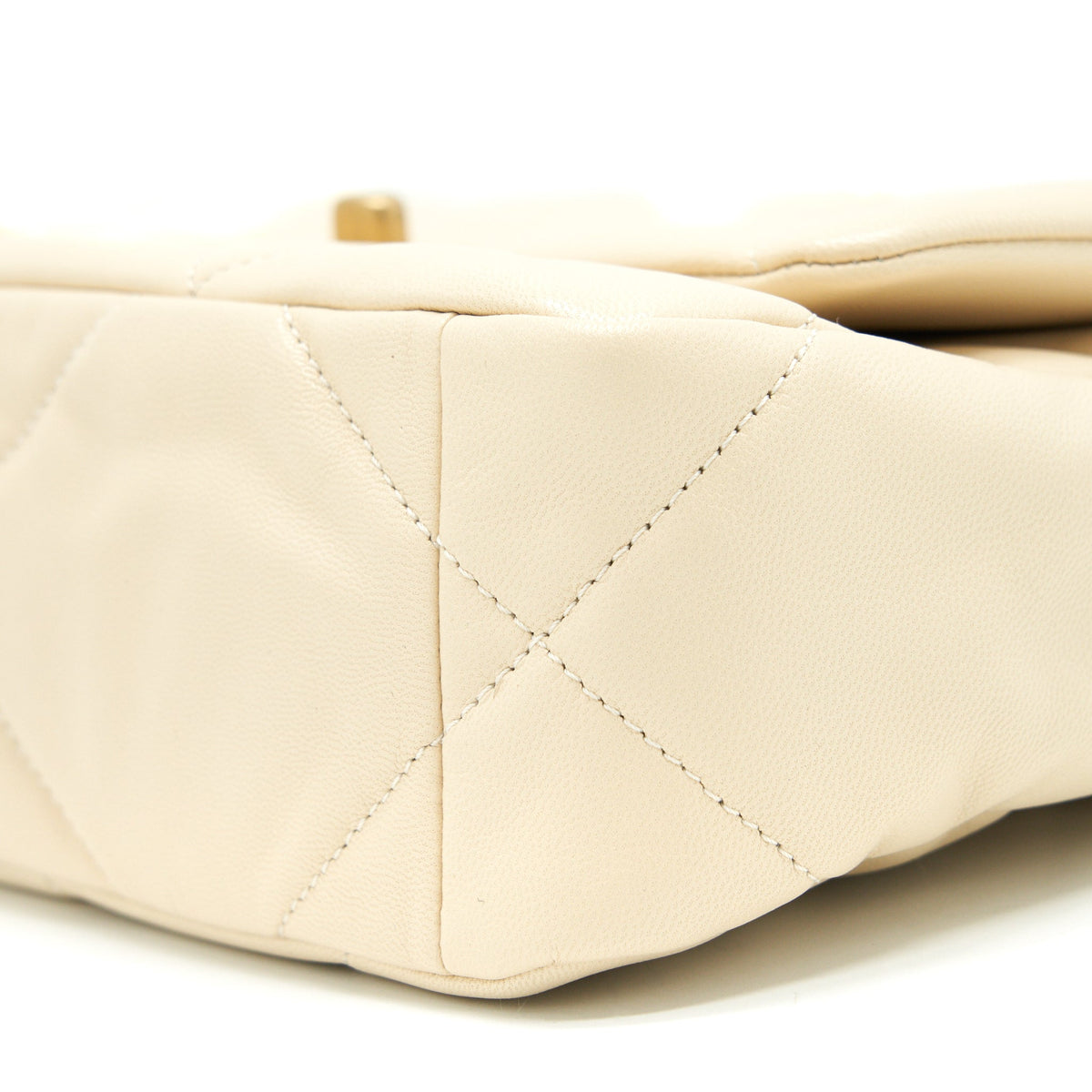 CHANEL SMALL 19 BAG 19K SHINY GOATSKIN BEIGE GHW