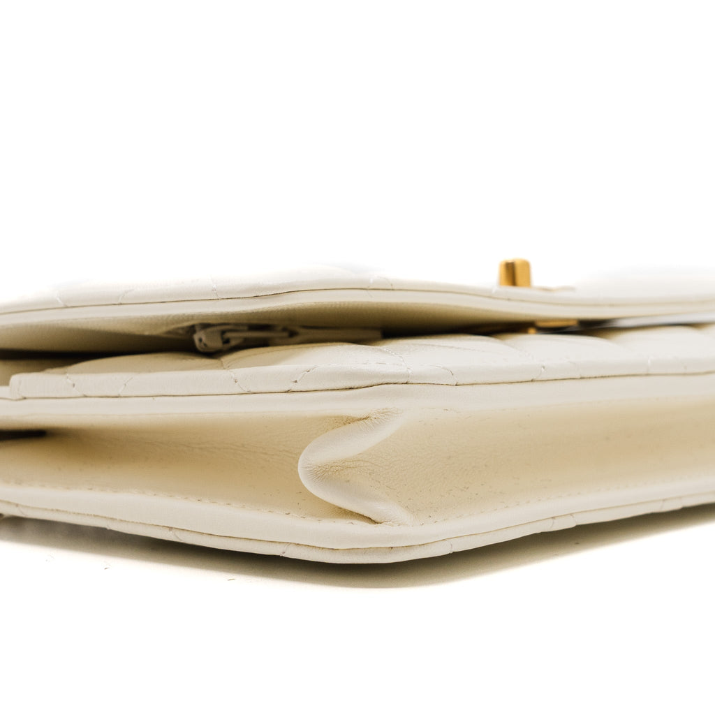 CHANEL PEARL CRUSH WALLET ON CHAIN LAMBSKIN WHITE GHW (MICROCHIP)
