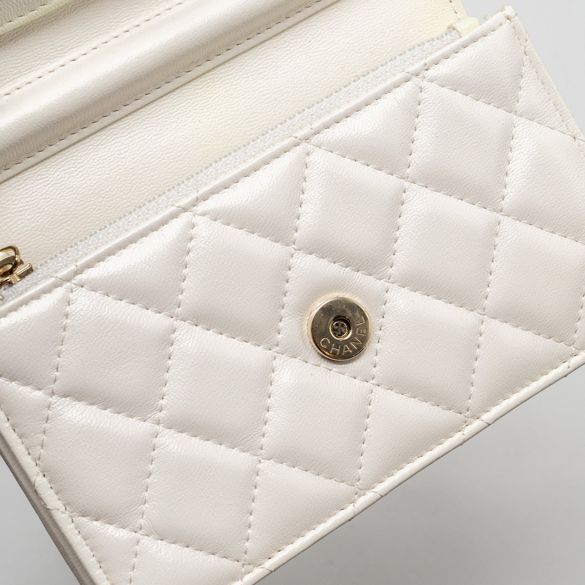 CHANEL MINI FLAP WALLET WITH CHAIN LAMBSKIN WHITE LGHW