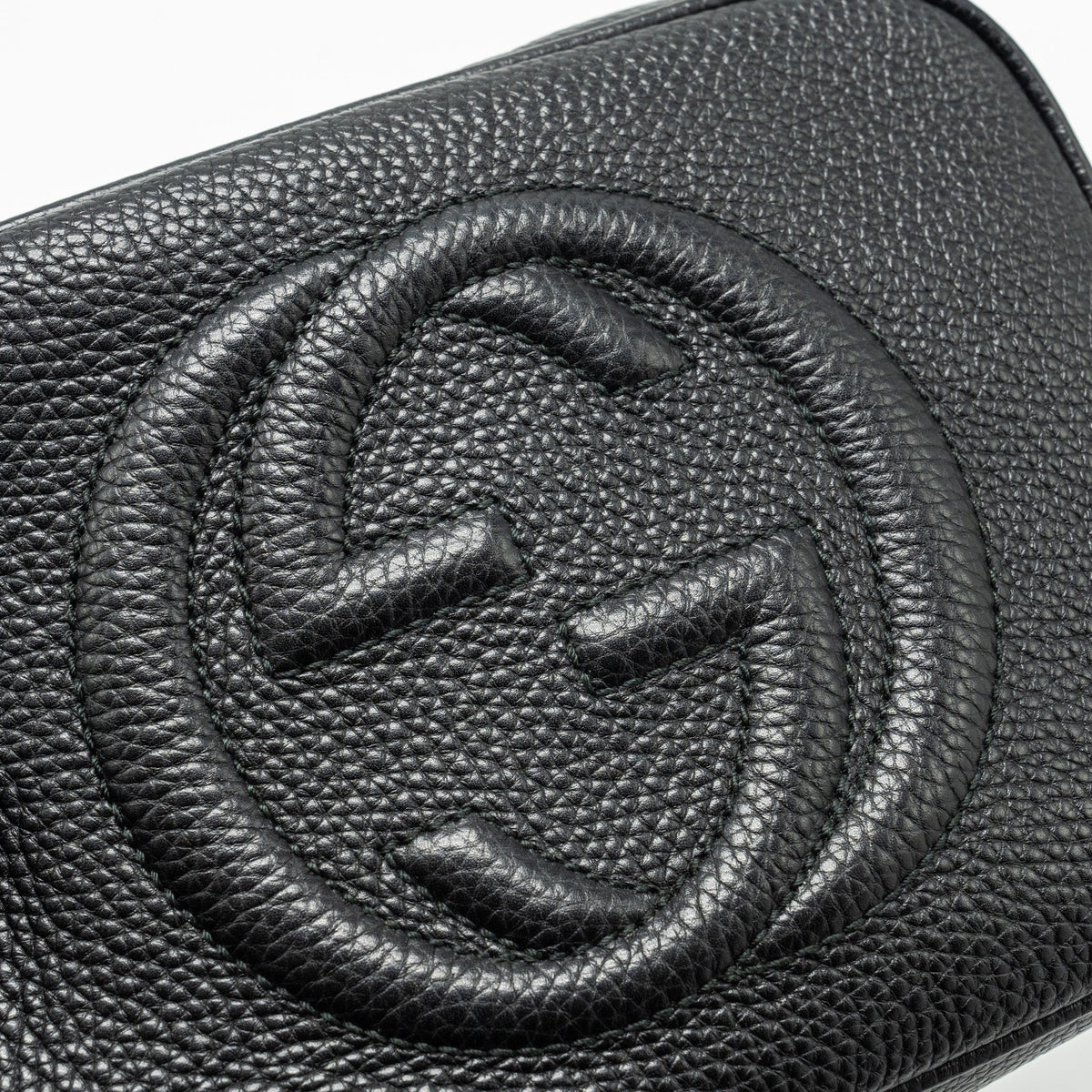 GUCCI DISCO SOHO CAMERA BAG GRAINED CALFSKIN BLACK GHW