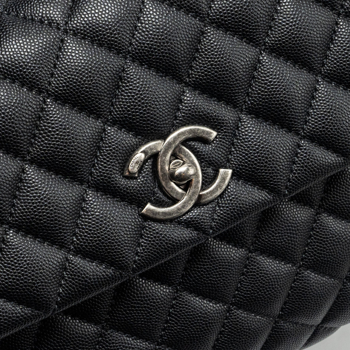 CHANEL LARGE COCO HANDLE CAVIAR BLACK RUTHENIUM HARDWARE