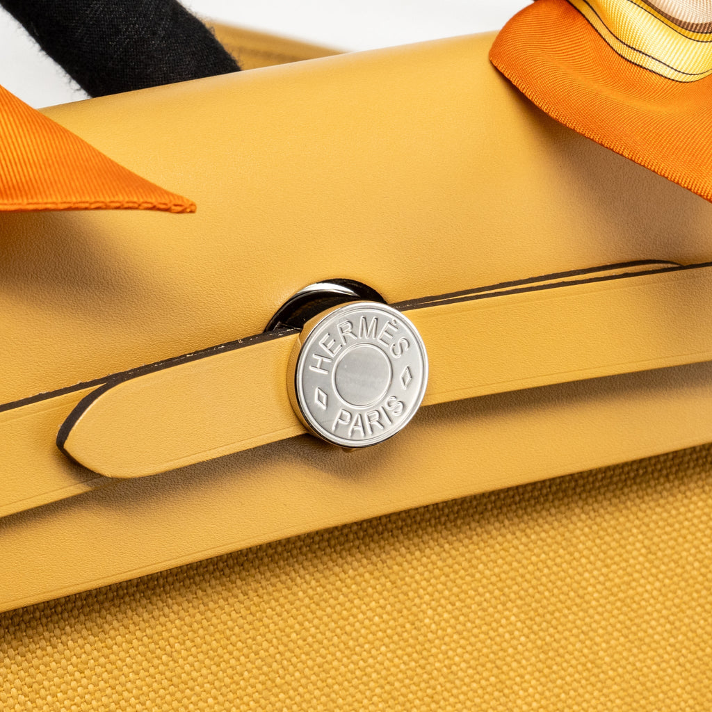 Hermes Herbag 31 Zip Bag CANVAS/HUNTER LEATHER Paille SHW
