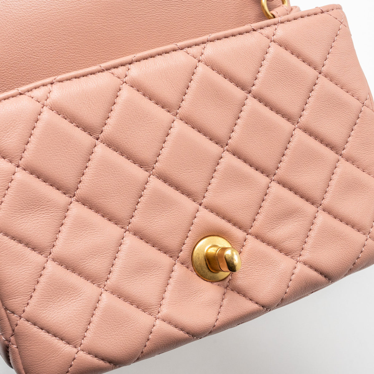 CHANEL PEARL CRUSH MINI SQUARE FLAP BAG LAMBSKIN PINK GHW (MICROCHIP)