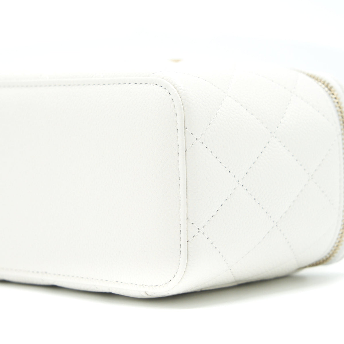 CHANEL 22S LOGO TOP HANDLE LONG VANITY CAVIAR WHITE GHW