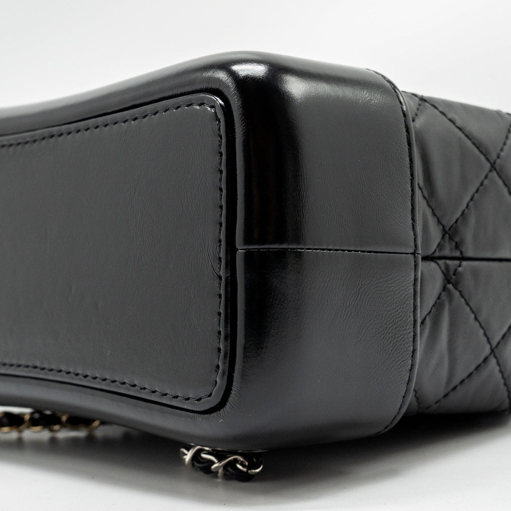CHANEL SMALL GABRIELLE BACKPACK CALFSKIN BLACK MULTICOLOUR HARDWARE (MICROCHIP)