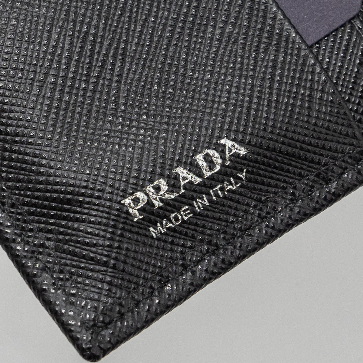 PRADA SAFFIANO WALLET CALFSKIN BLACK SHW