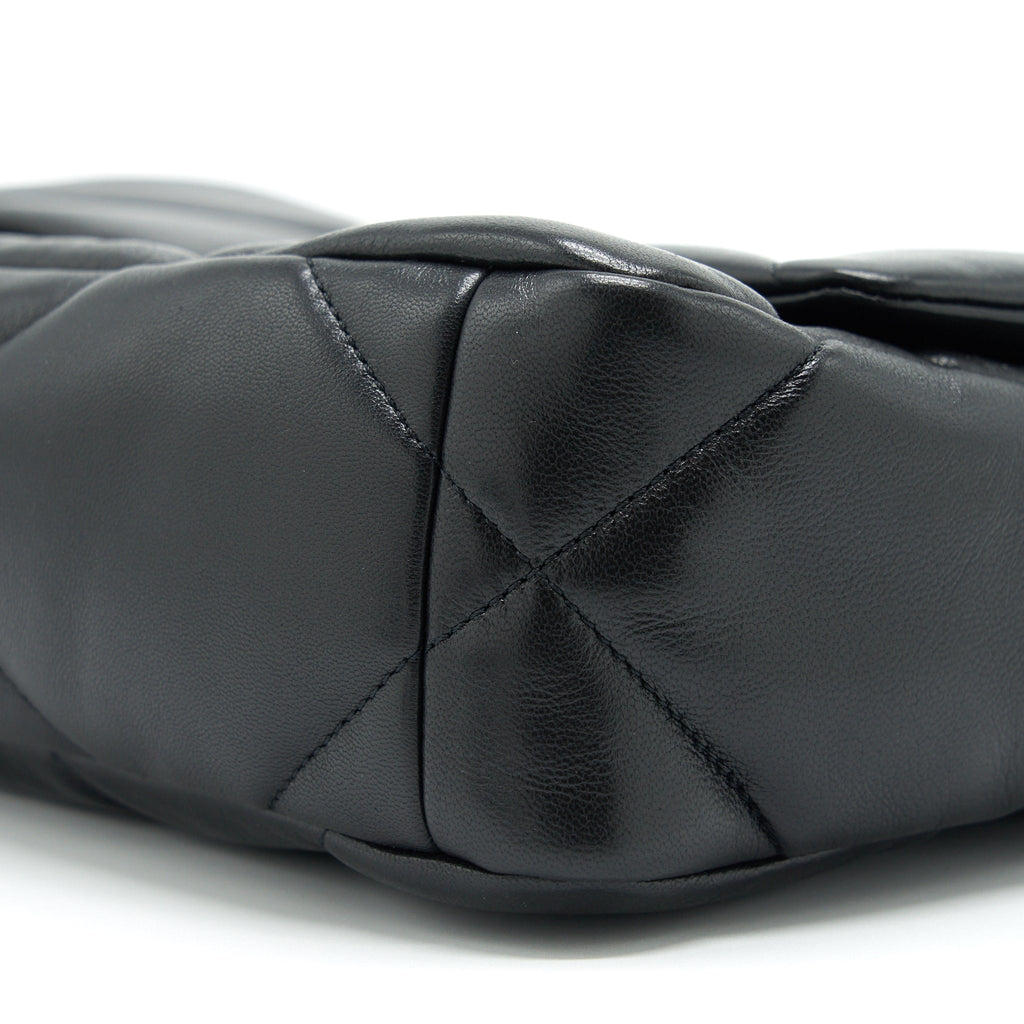 CHANEL SMALL 19 BAG BLACK