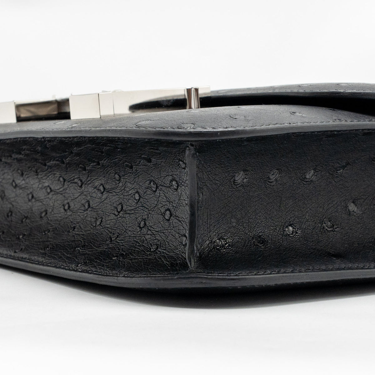 HERMES CONSTANCE 24 OSTRICH BLACK SHW