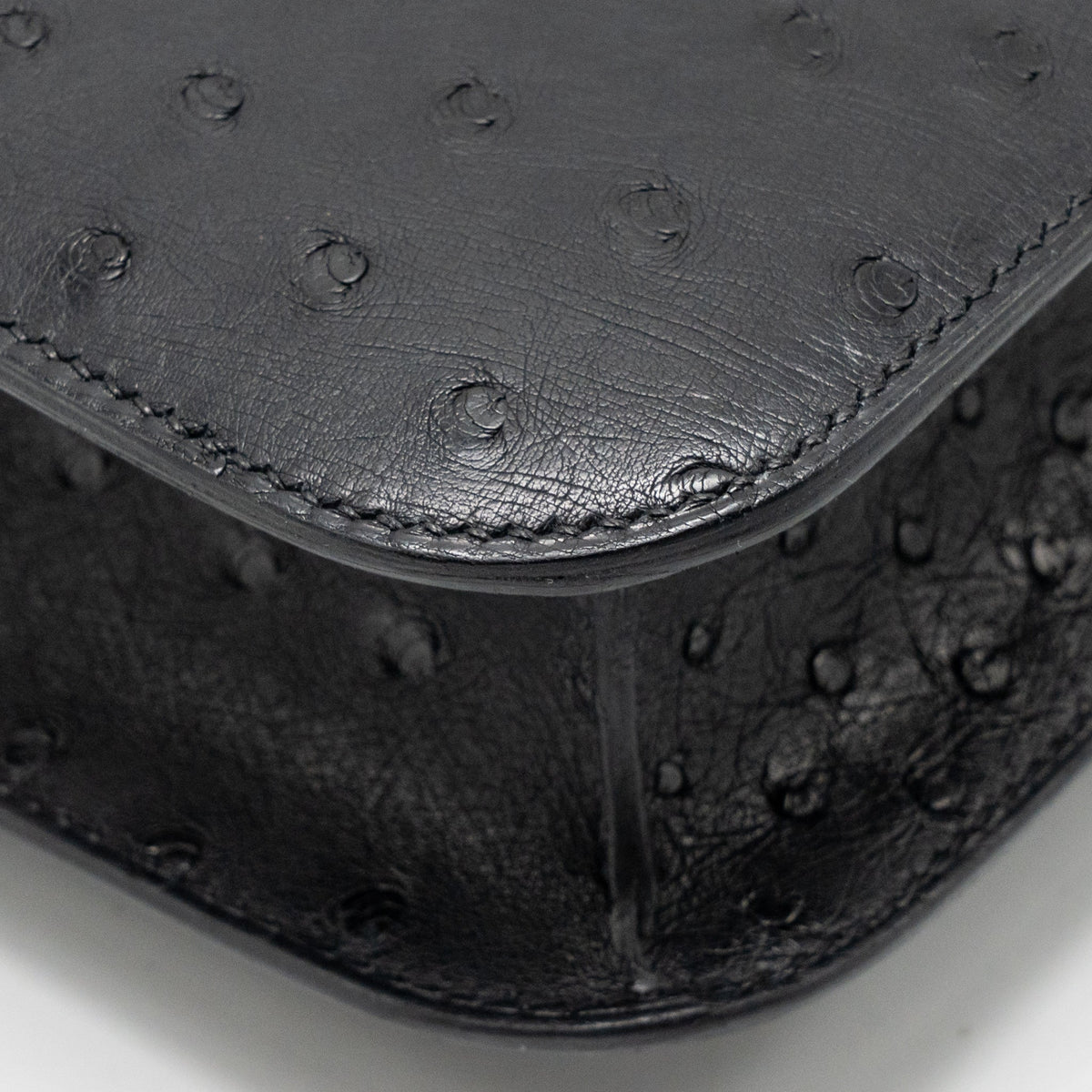 HERMES CONSTANCE 24 OSTRICH BLACK SHW