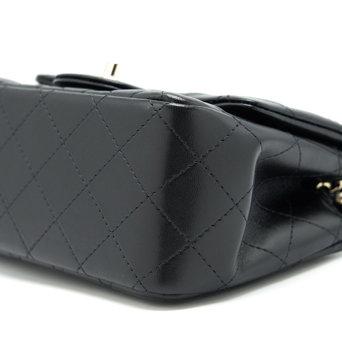 CHANEL 22C MINI SQUARE FLAP BAG LAMBSKIN BLACK LGHW(MICROCHIP)