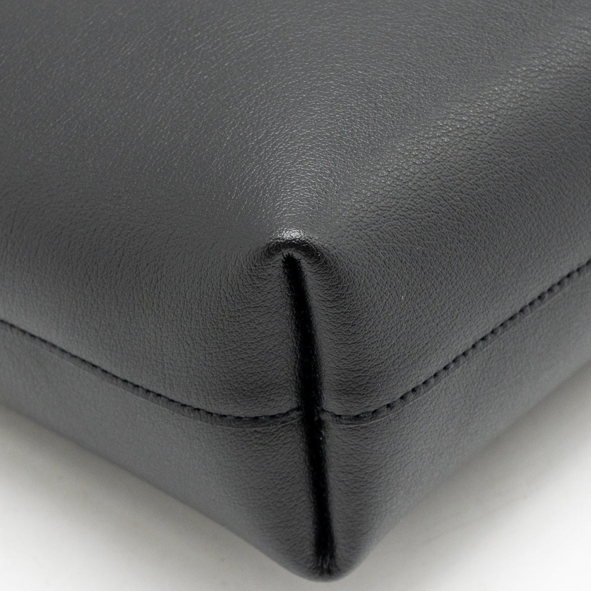 Saint Laurent/YSL Toy Shopping Tote Bag Smooth Calfskin Black GHW