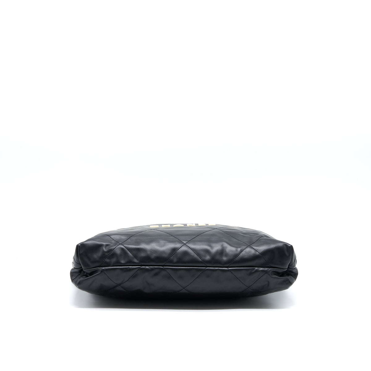 CHANEL 22 BAG MEDIUM SHINY CALFSKIN BLACK GHW (MICROCHIP)