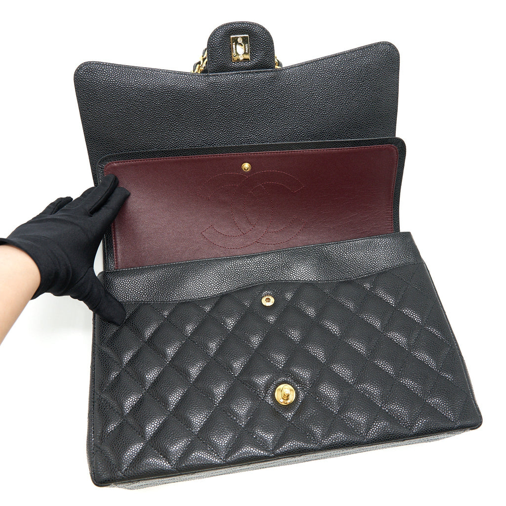 CHANEL MAXI CLASSIC DOUBLE FLAP BLACK CAVIAR GHW