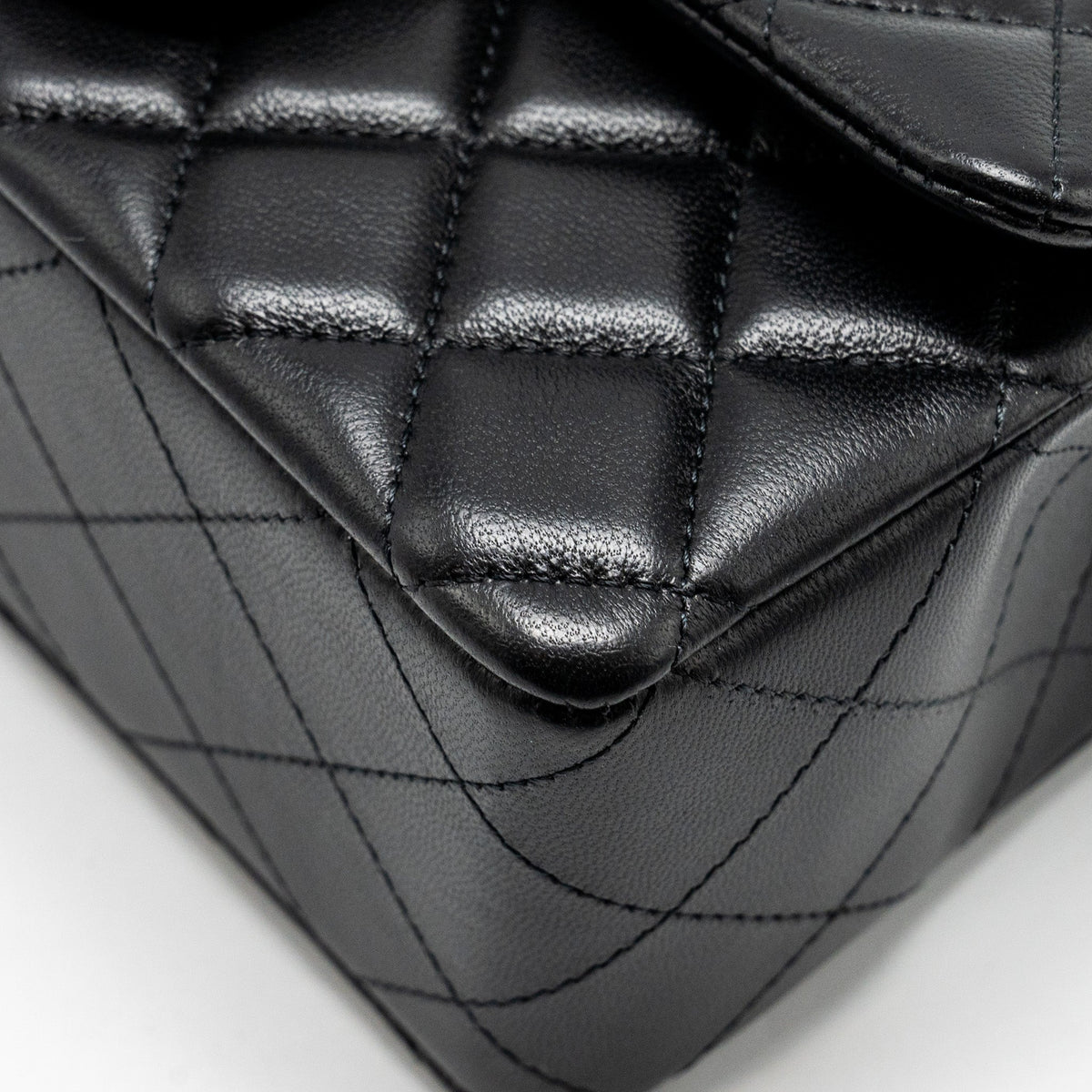 CHANEL MINI RECTANGULAR FLAP BAG LAMBSKIN BLACK LGHW (MICROCHIP)