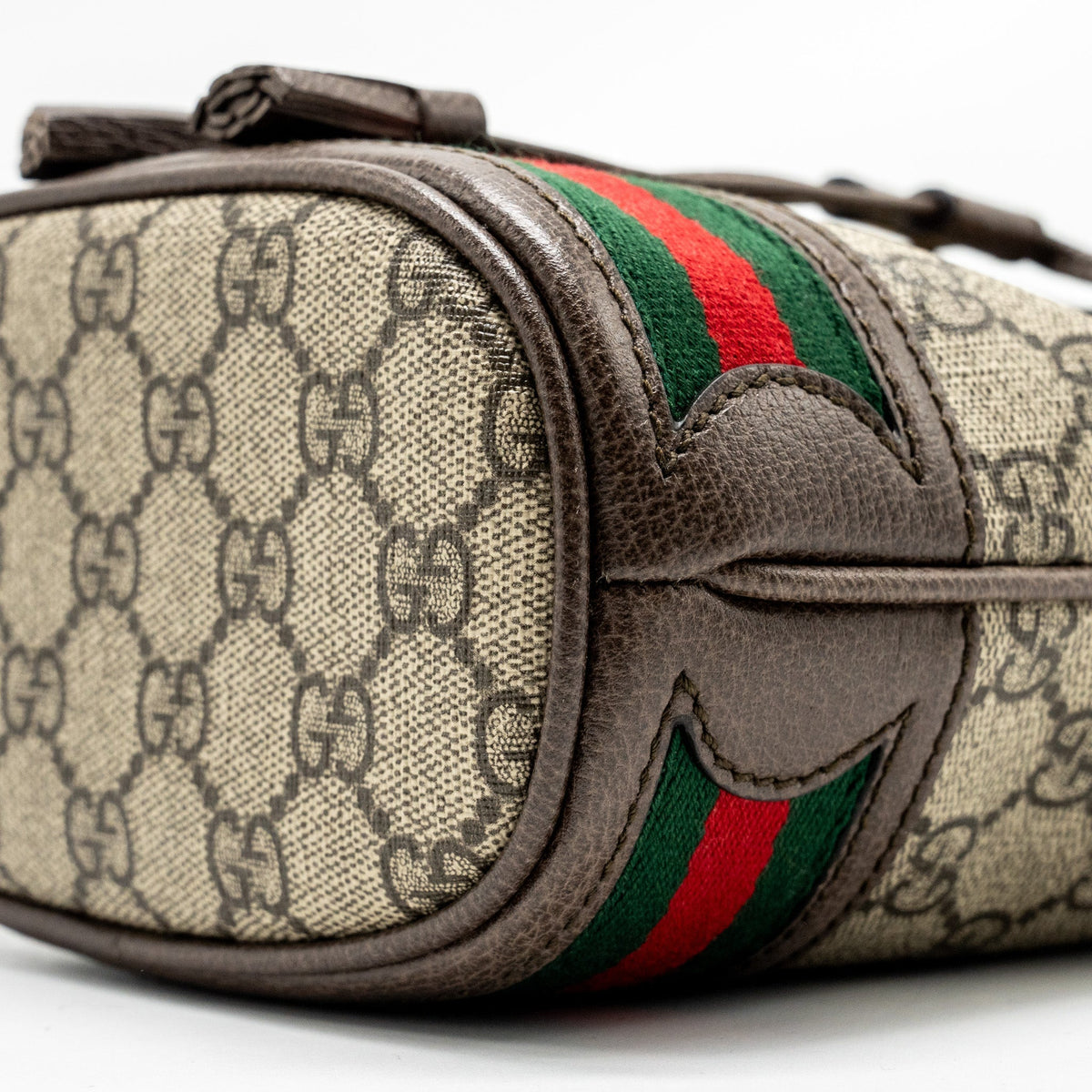 GUCCI OPHIDA MINI BUCKET BAG GG SUPREME CANVAS BEIGE / EBONY GHW