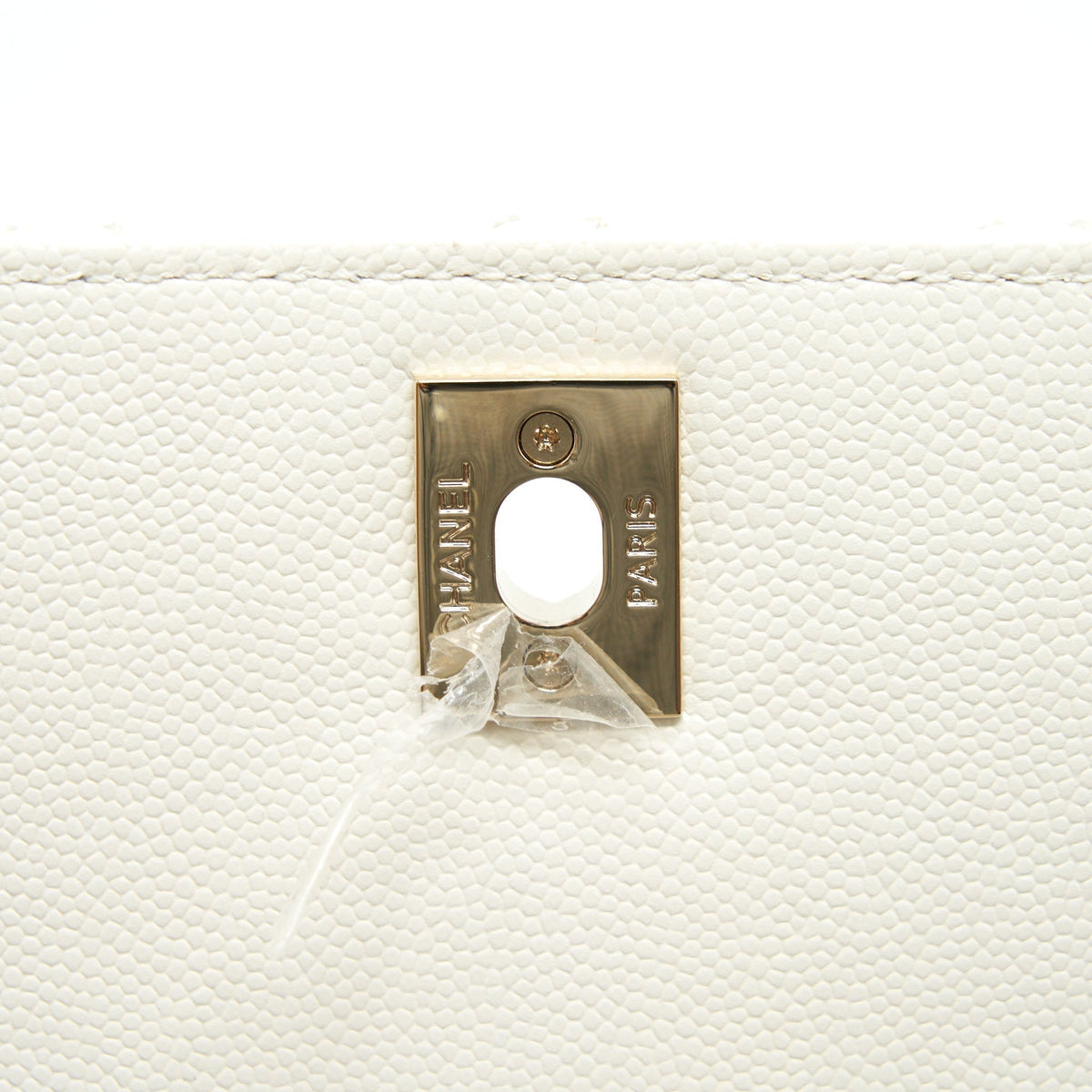 CHANEL SMALL COCO HANDLE CAVIAR WHITE LGHW (MICROCHIP)