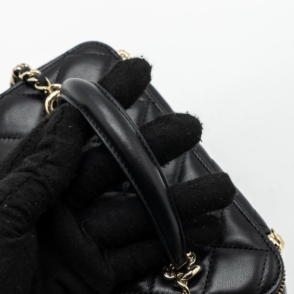CHANEL TOP HANDLE LONG VANITY WITH CHAIN LAMBSKIN BLACK LGHW(MICROCHIP)