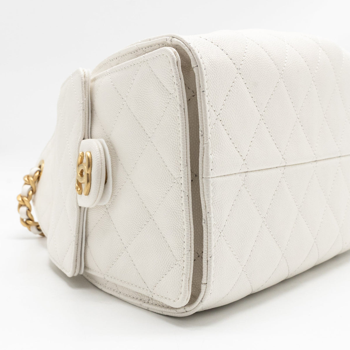 Chanel Small 25 Bag Caviar White GHW (Microchip)